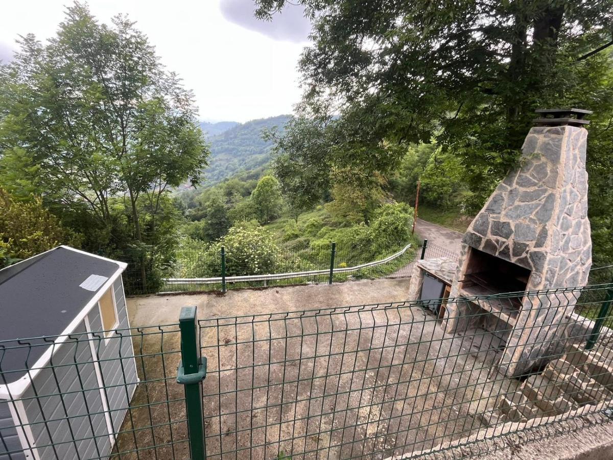 Estupenda Casa Rural Con Excelente Ubicacion Gramedo Eksteriør billede